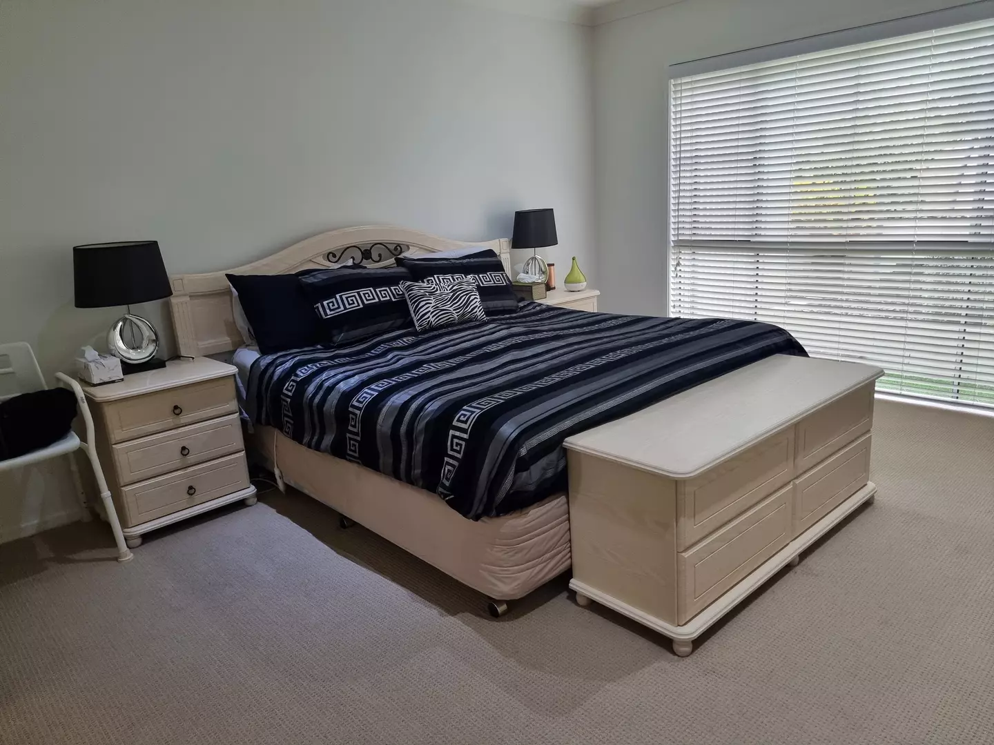 TIGHTLY HELD HALCYON LANDING ... RARELY COME TO MARKET!