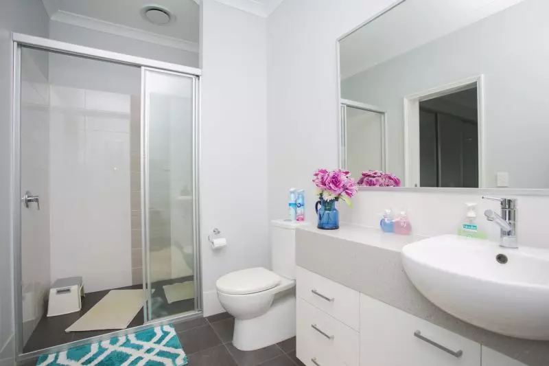 2 bedroom 2 Bathroom Plus Study