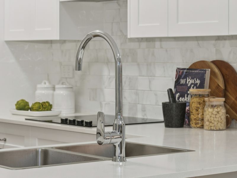 Private and lush garden apartment