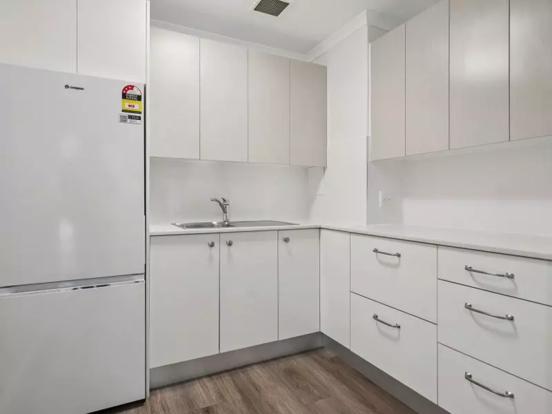 Ground floor one-bedroom apartment with private garden terraces