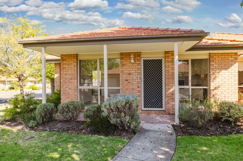 Well-positioned 2-bedroom villa