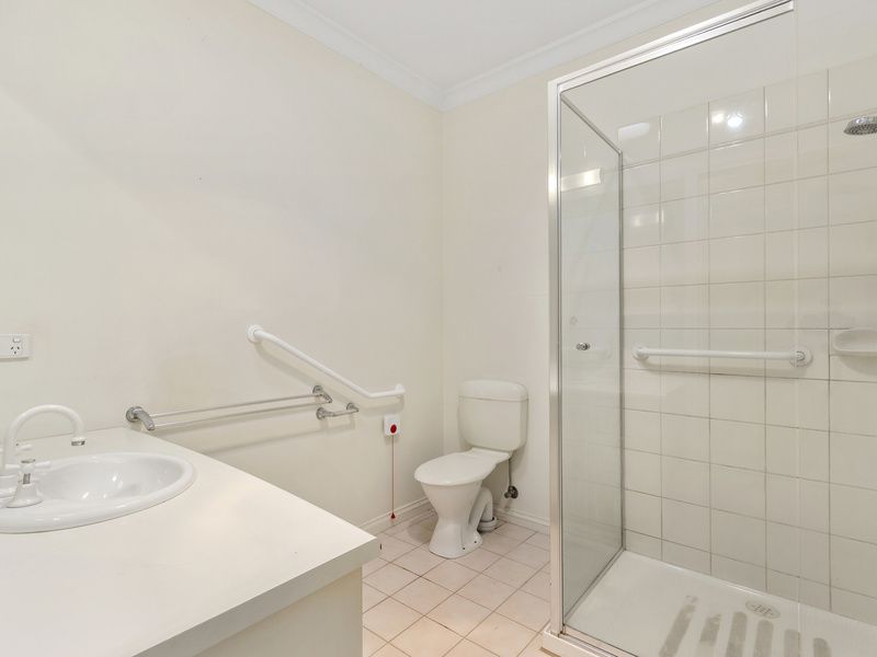 Modernised Villa with Garden Outlook