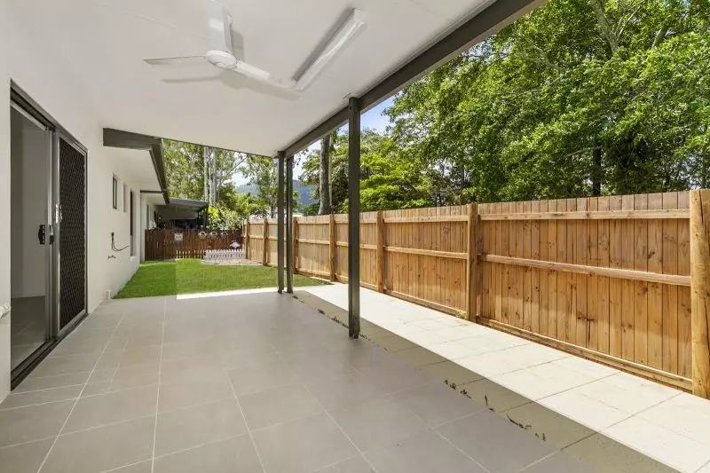 Two-bedroom villa opposite community pool