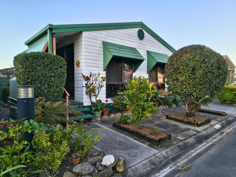 Bungalow Village Burleigh Waters - Site 127