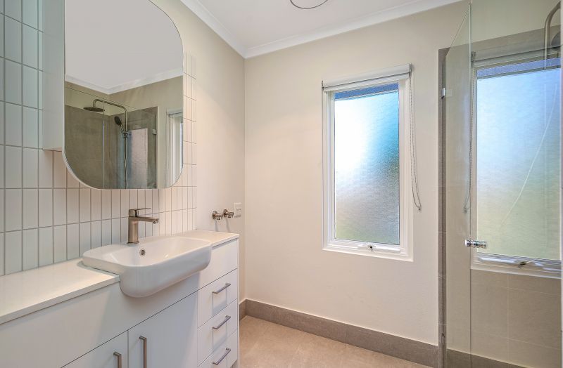 2 Bedroom, One Garage Upper Level Unit - Over 55's!