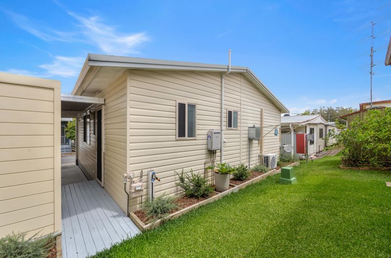 Beautifully Renovated Two Bedroom Haven