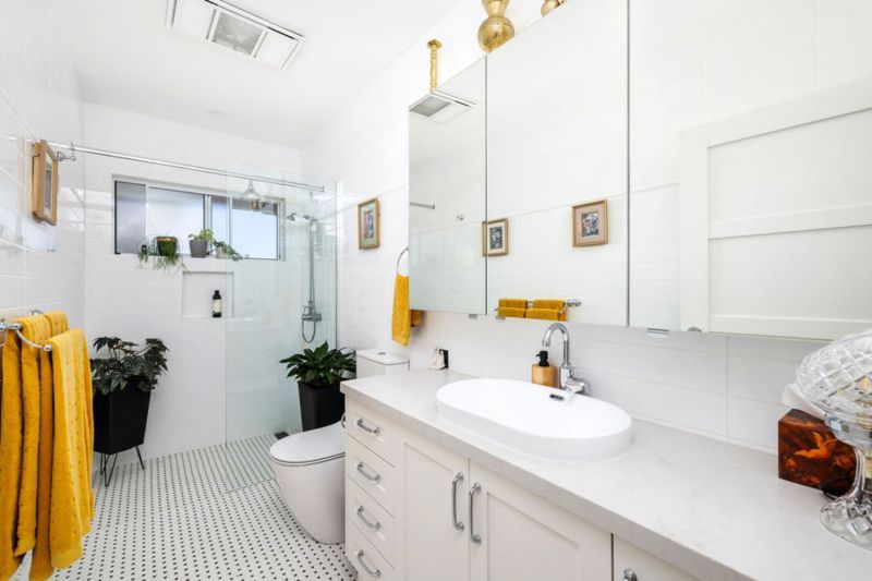 Unique Design - Spacious Luxury Living with Private Bushland Outlook