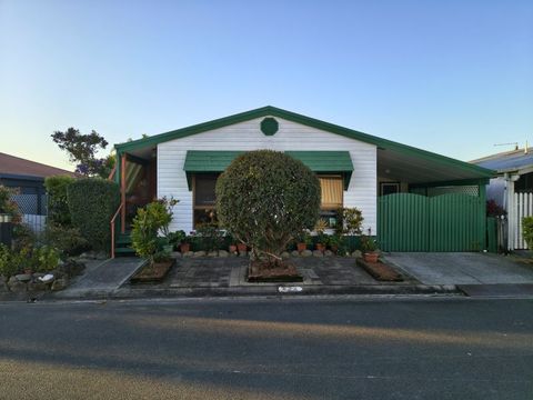 Bungalow Village Burleigh Waters - Site 127