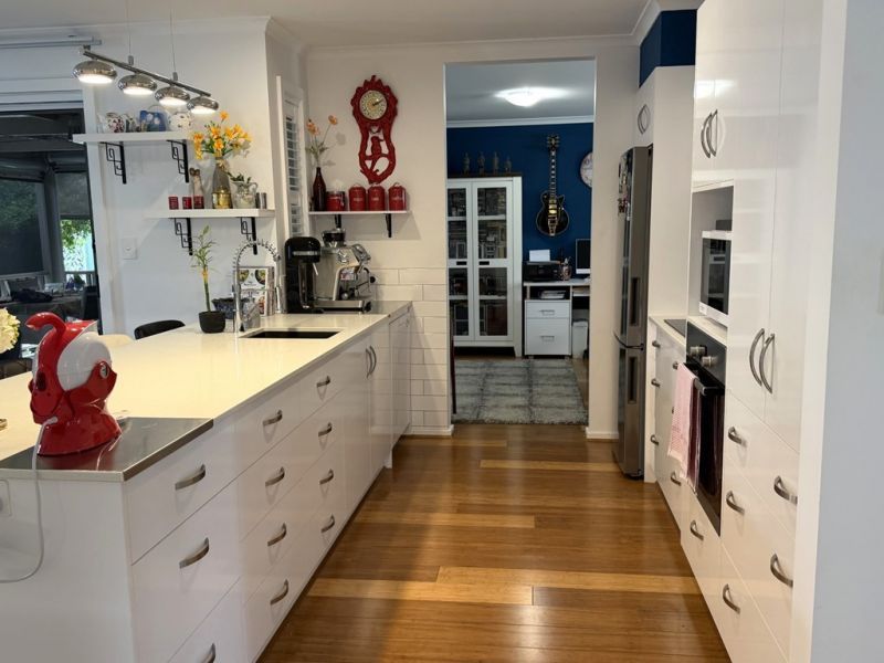 Stunning Sturt Home!