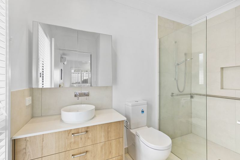 Perfect Location – Move in Ready!