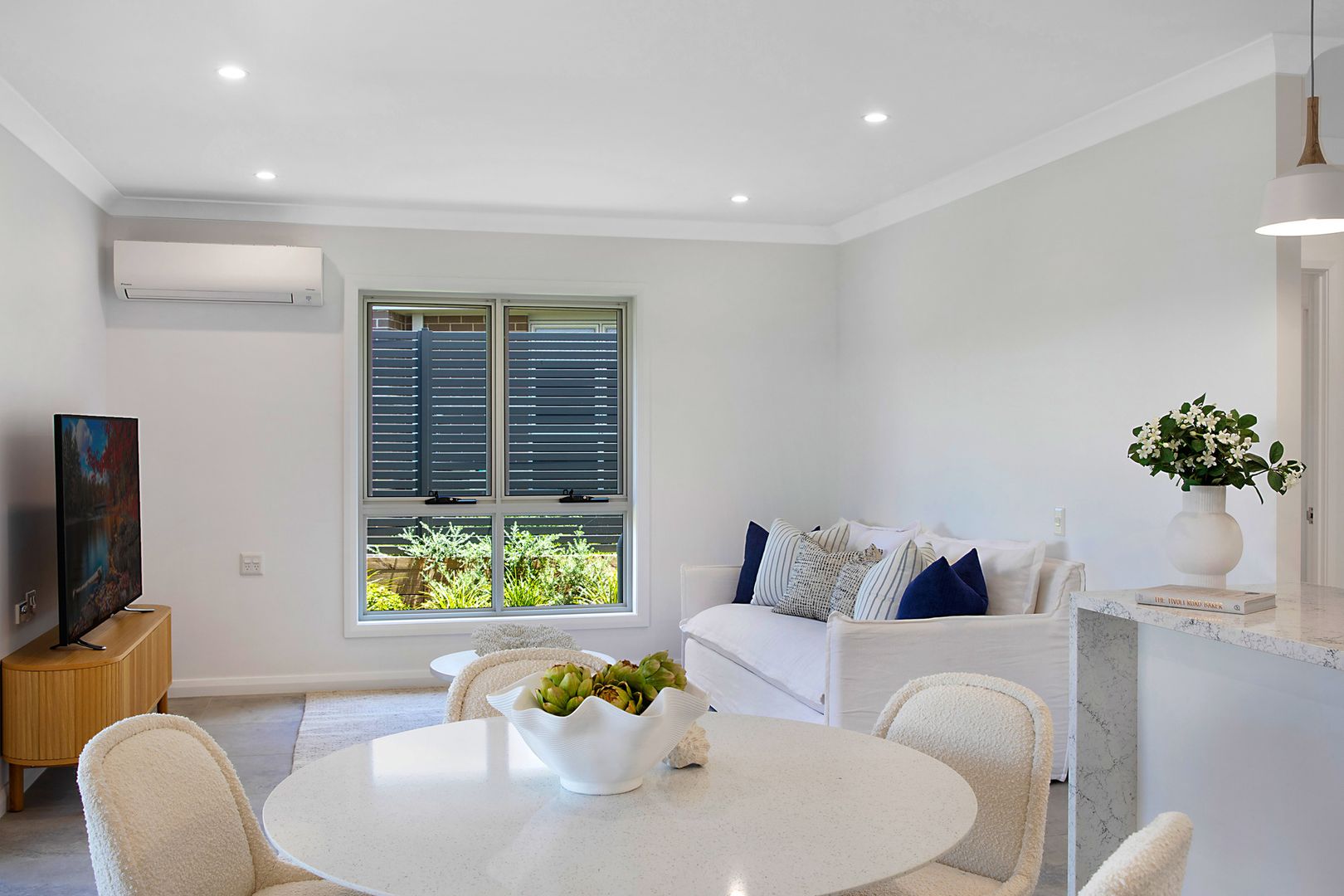 Spacious 'Hawkesbury' villa design