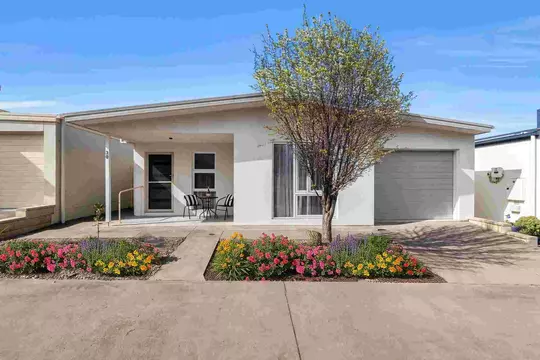 Home 30 Palm Lake Resort Truganina