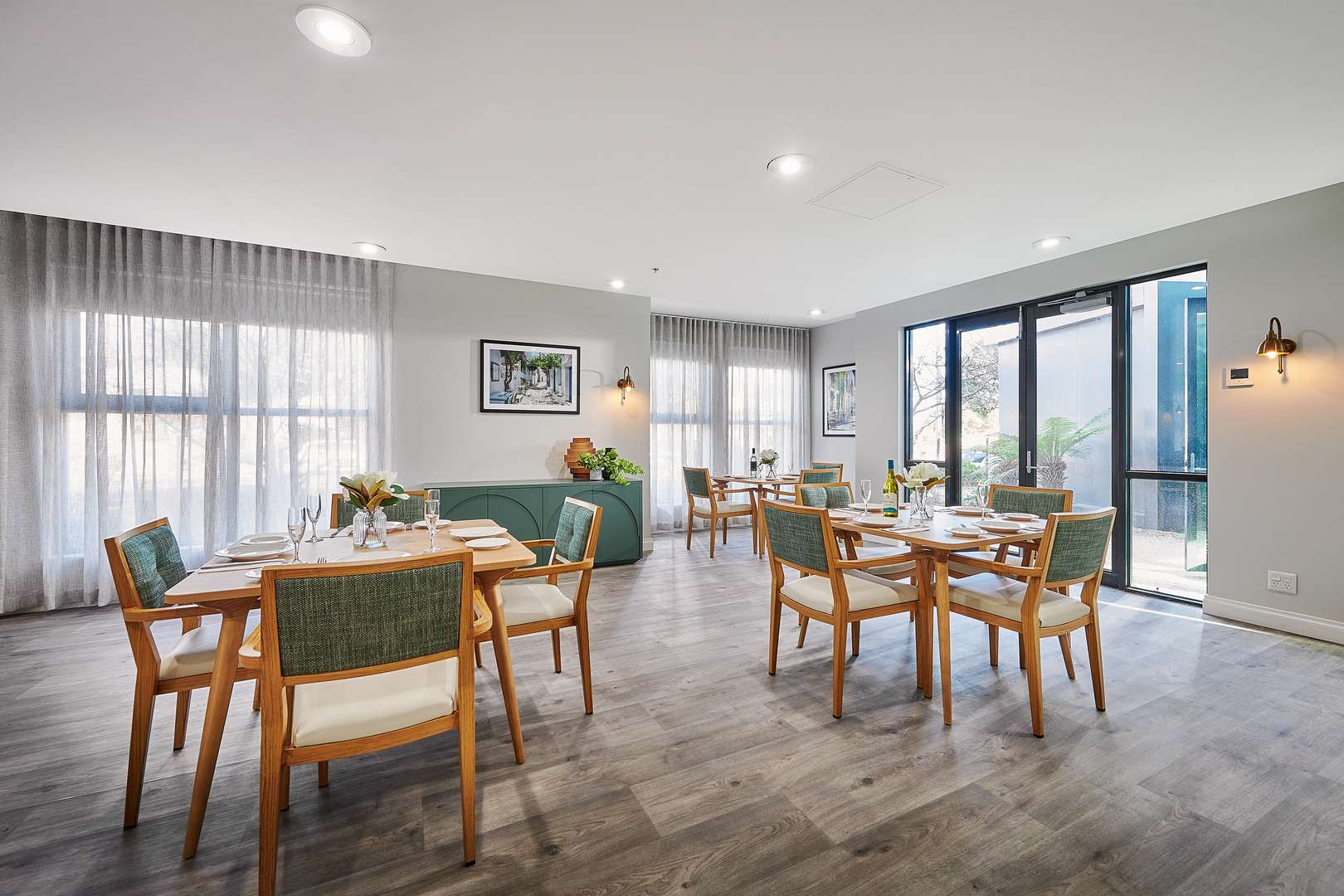 Boronia Suites at Oak Towers Aged Care Service - Churches of Christ