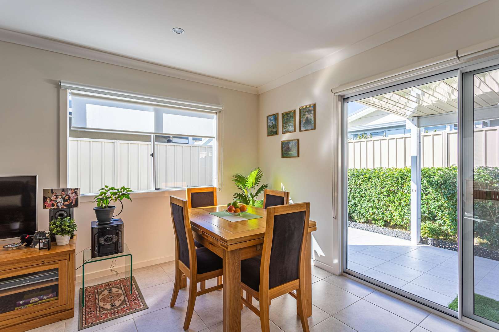 Palm Lake Resort Fern Bay - Immaculately presented