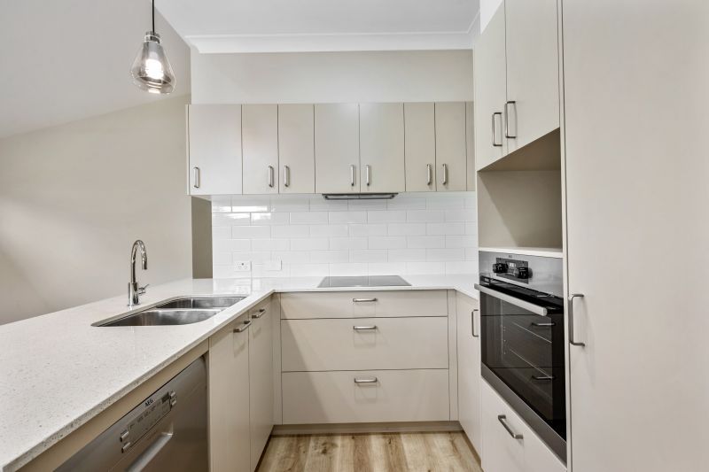 Relax & Enjoy this Spacious 2 -bedroom Home!