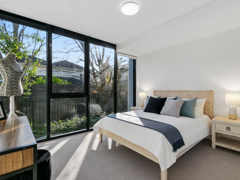 Renovated Bayside Living