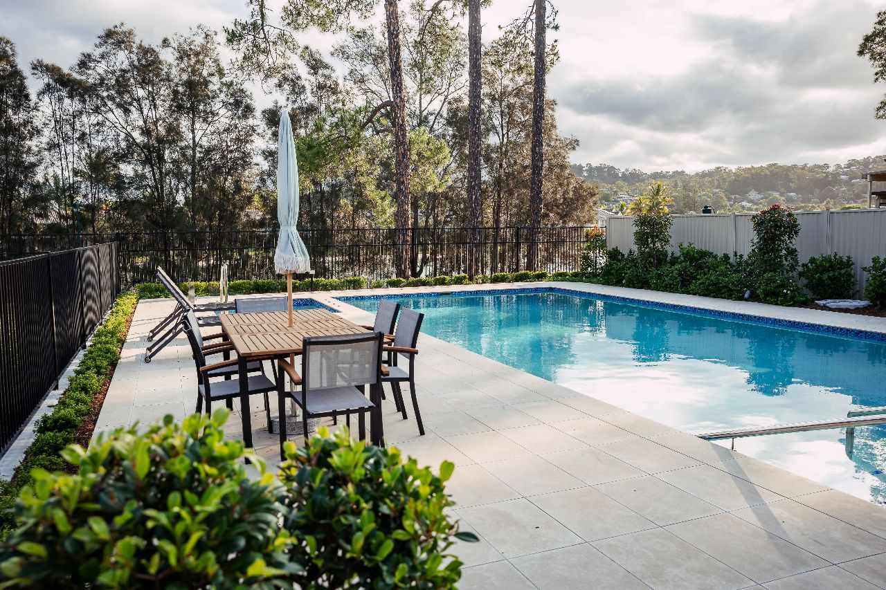 98/ 11 Araucaria Way, Pine Lake Village