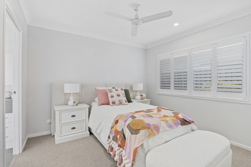 Modern Comfort with Tranquil Bushland Outlook