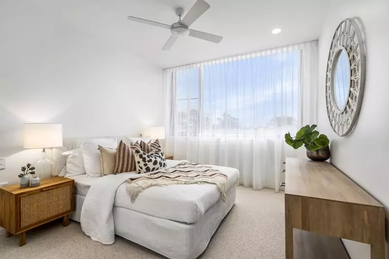 Sun-drenched north-facing apartment with spacious living