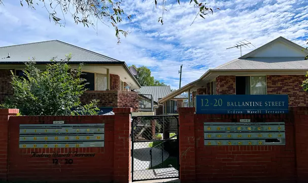 RENTAL! Best location and Best choice for your retirement living