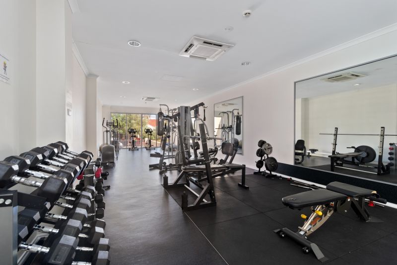 Central Living & Resort Style!