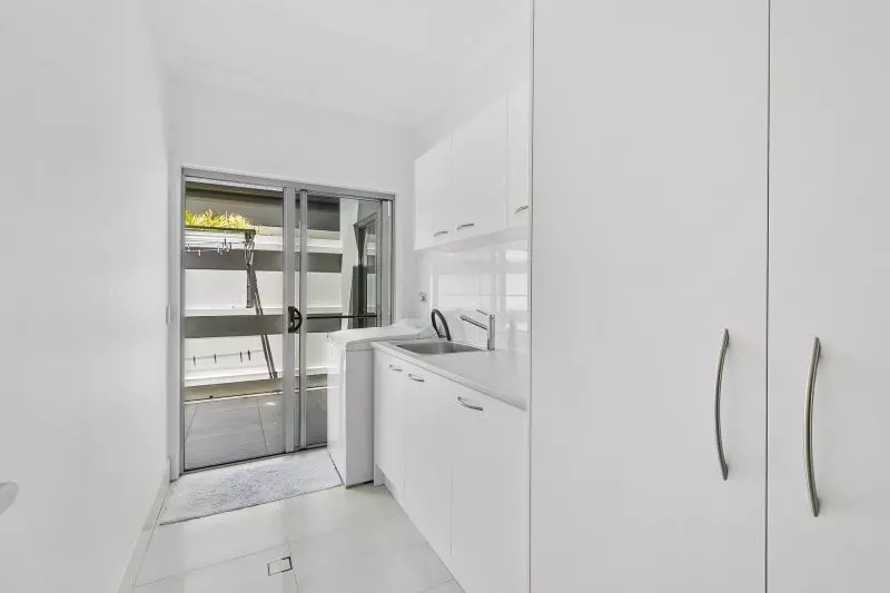 Site 230 - Established Peregrine