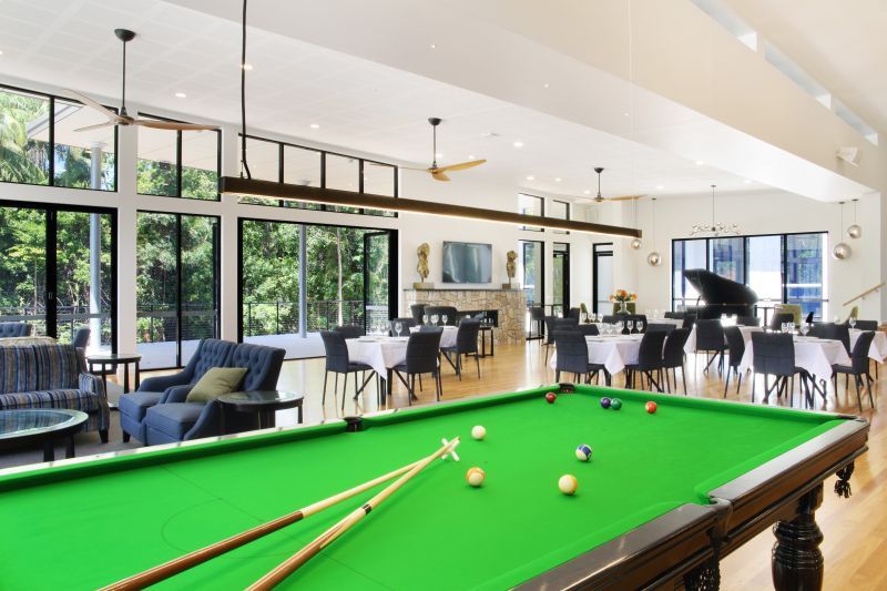 Stunning Three-Bedroom Residence- Full of Natural Light and Modern Inclusions!