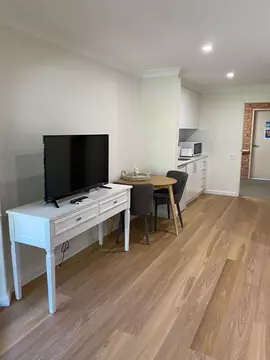 One Bedroom | Unit 310