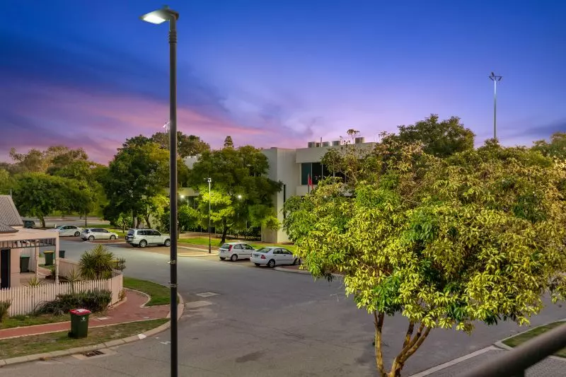 Modern Living in Prime Location!