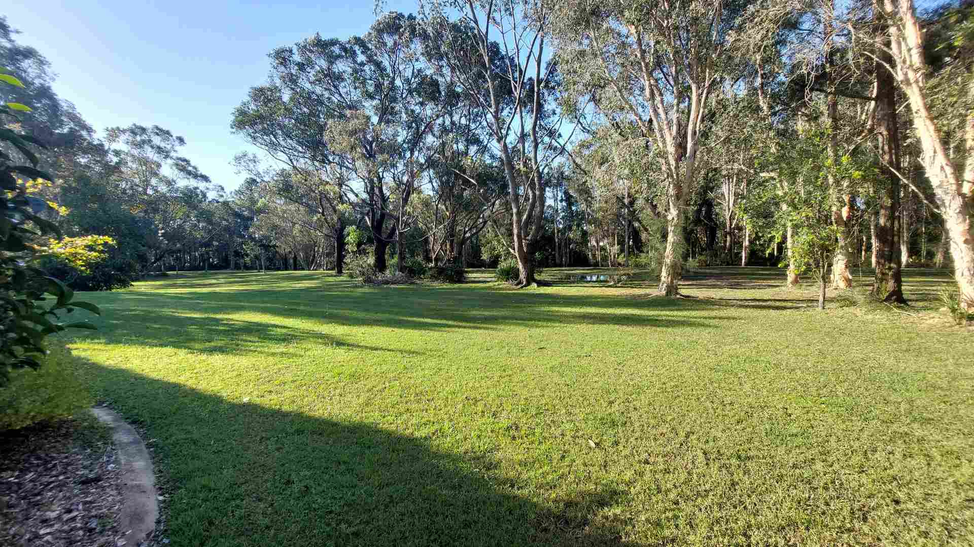 Spacious 2 Bedroom Home + Study Home with Views - Sirocco II