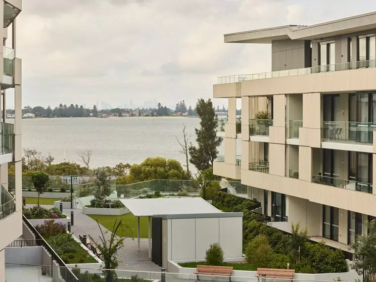 Goodhew Gardens + Bay Breeze