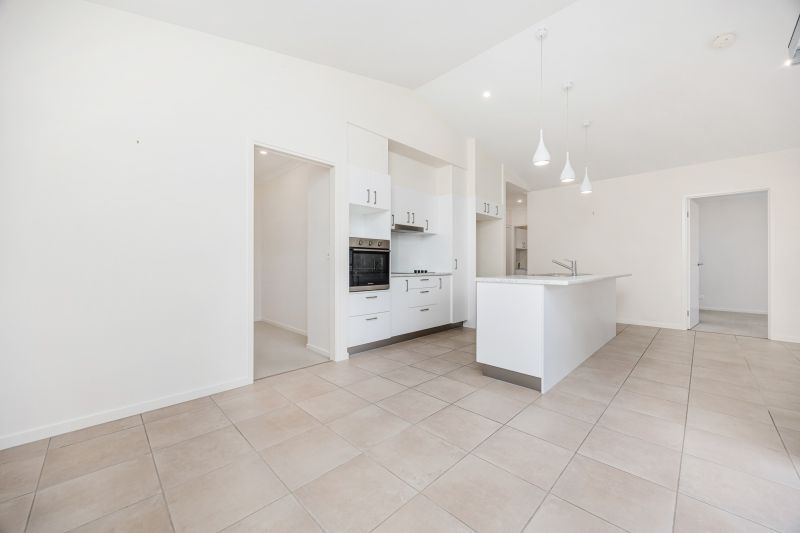 Practical Modern Living with Everyday Comforts