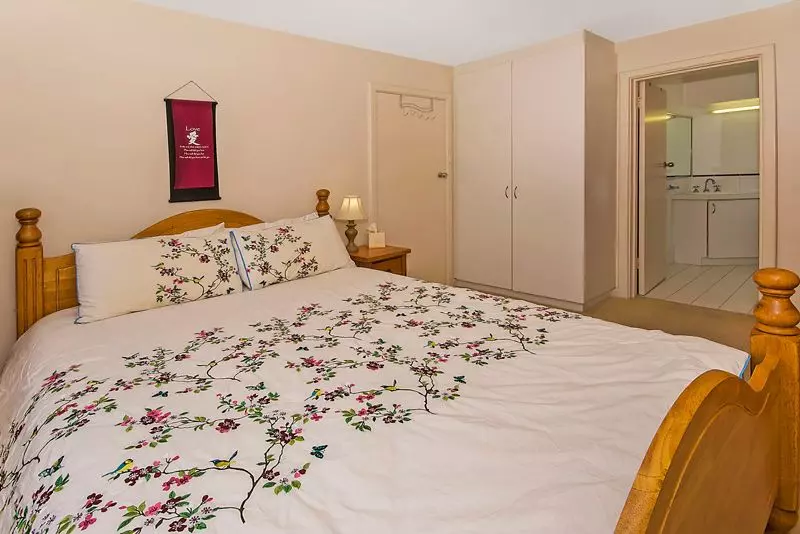 Relocating, must sell.