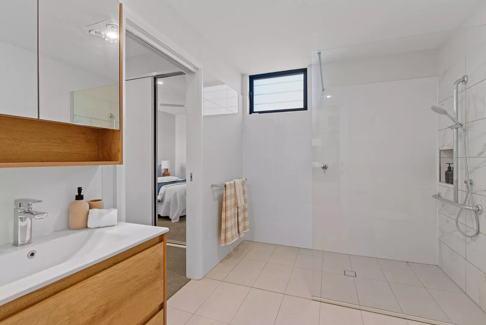 Oak Tree Retirement Village Jesmond - 2 Bedroom + 1 Bathroom 