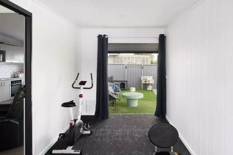 Stunning 2 Bedroom Home in Over 50s Lifestyle Community