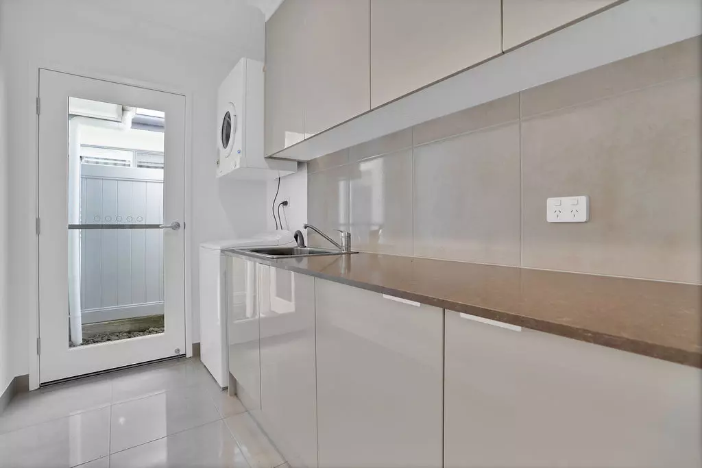 255 Dominica by Palm Lake Resort