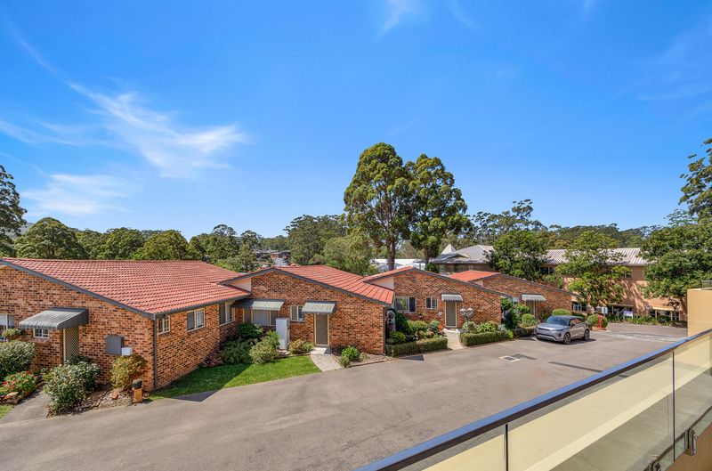 Sunlit North-Facing Villa with Spacious Balcony