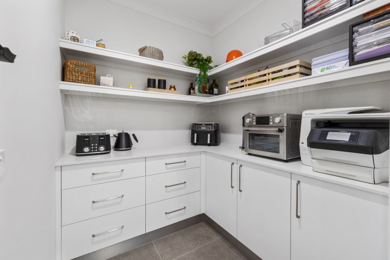 Pet Friendly With Fabulous Views!