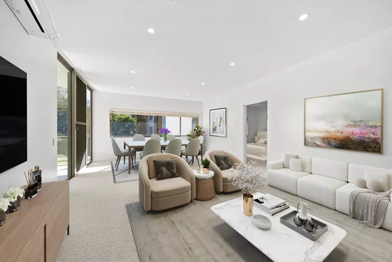 Relaxed Living with a Coastal Backdrop