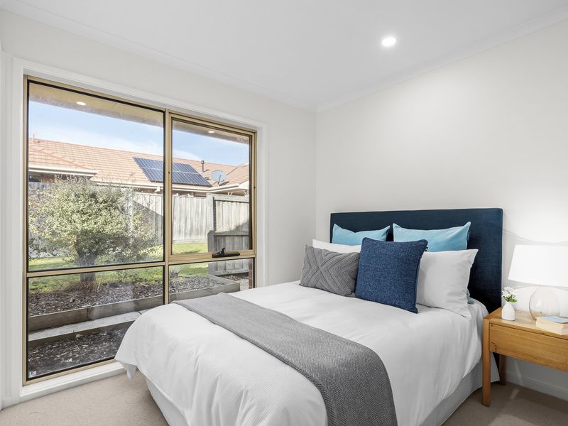 Bright Corner Unit with Stylish Upgrades and Garden