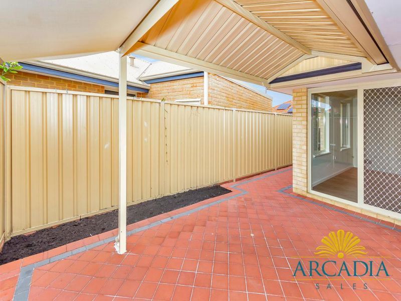 ARCADIA WATERS MANDURAH - Light & Bright, Carol 02 Design