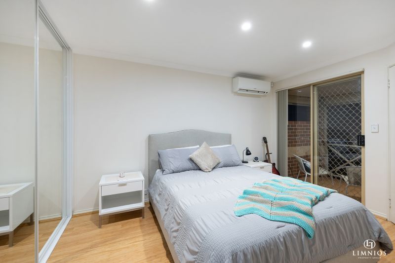 Super Spacious Townhouse!