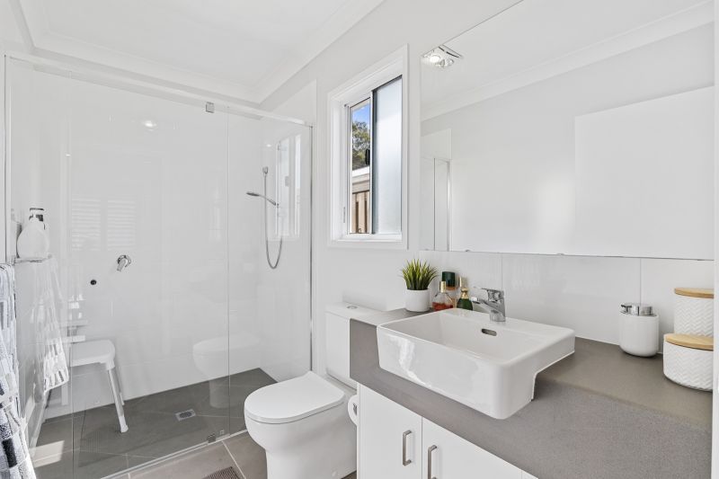 Modern Comfort with Tranquil Bushland Outlook