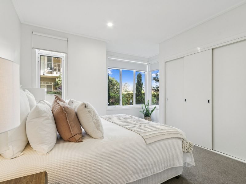 Terrace-Style Living with Sunlit Spaces in Brighton