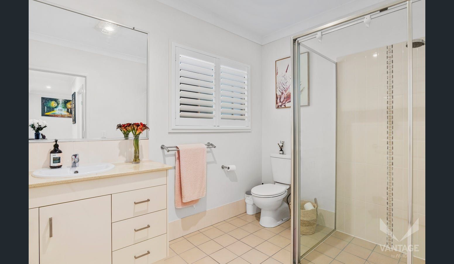 Modern 2 Bedroom with double car garage at Vantage Eagleby Pines