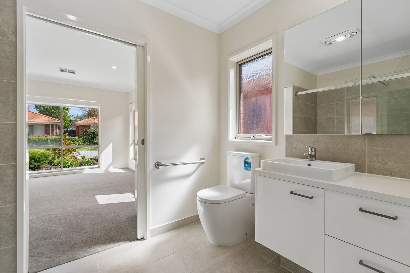 Impeccably Renovated Villa with Contemporary Finishes