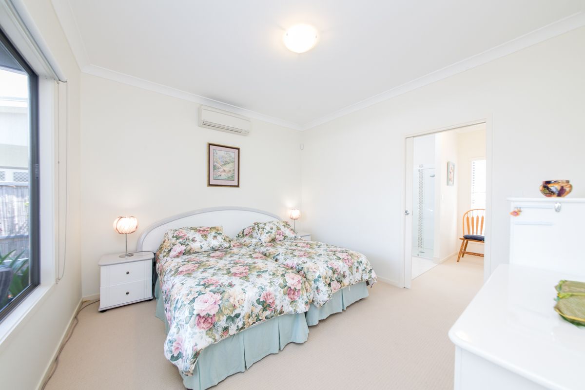 Fantastic Retirement living in well Established Community