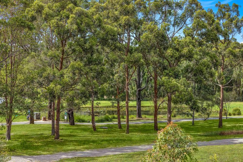 Serene retirement living with scenic golf course outlooks