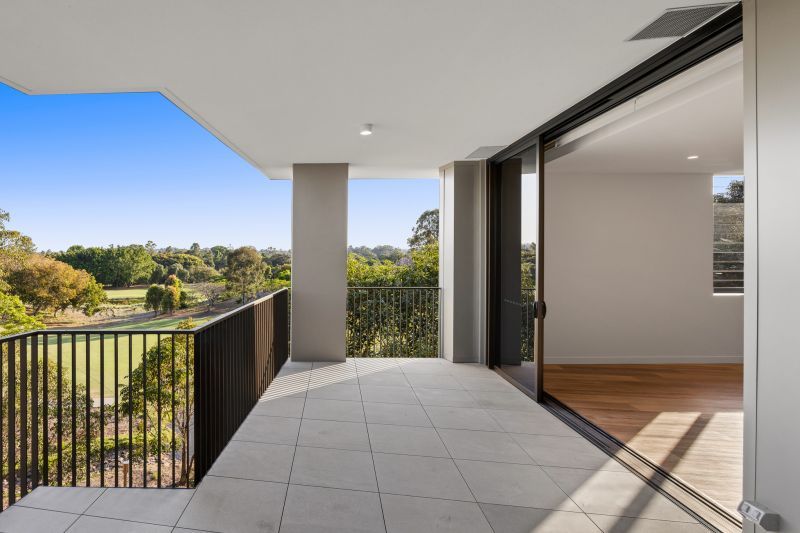 Last Remaining 3 Bedroom + Study Apartment with Uninterrupted Golf Course Views!