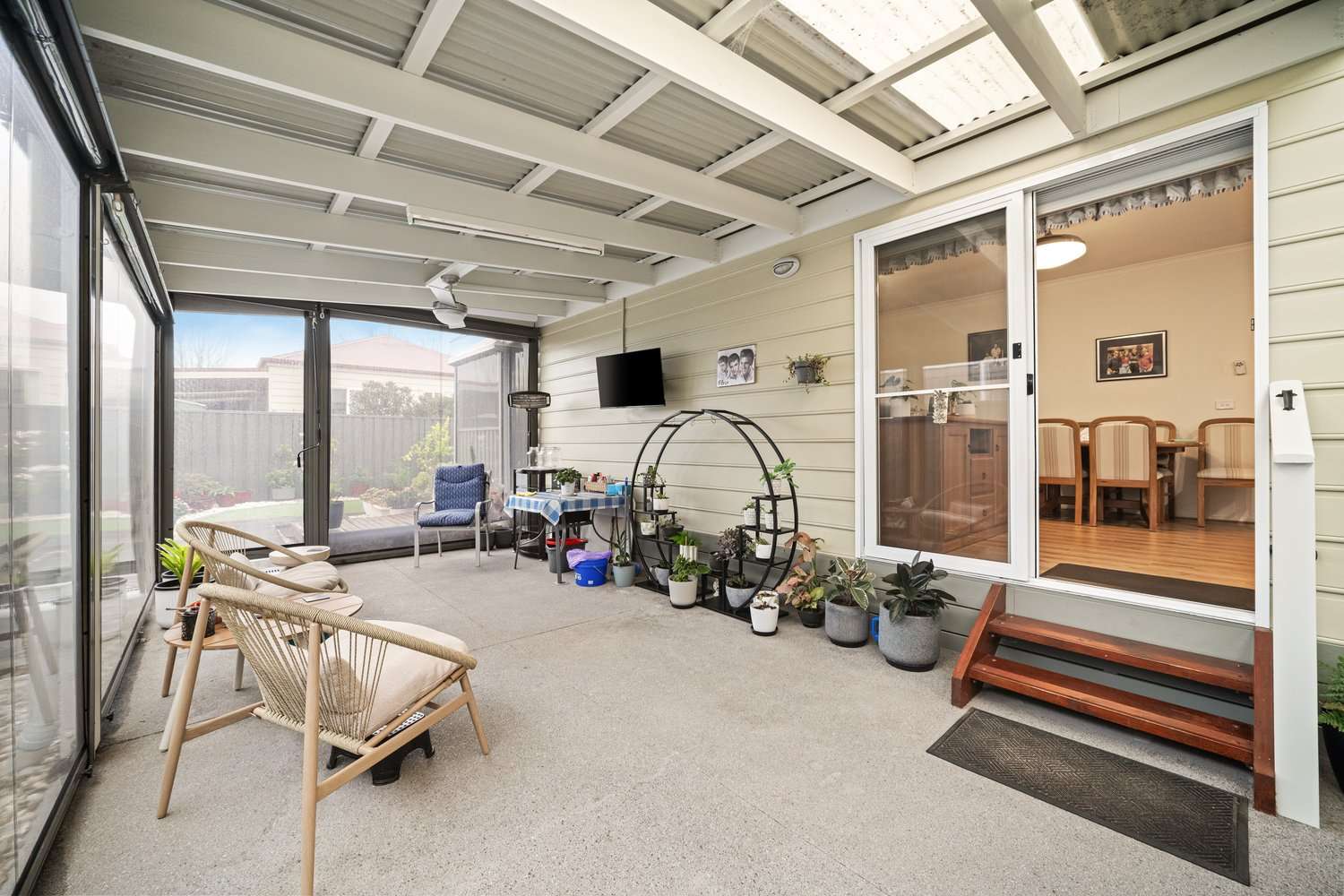Lifestyle Communities Casey Fields - Spacious 2-bedroom home with study packed with features